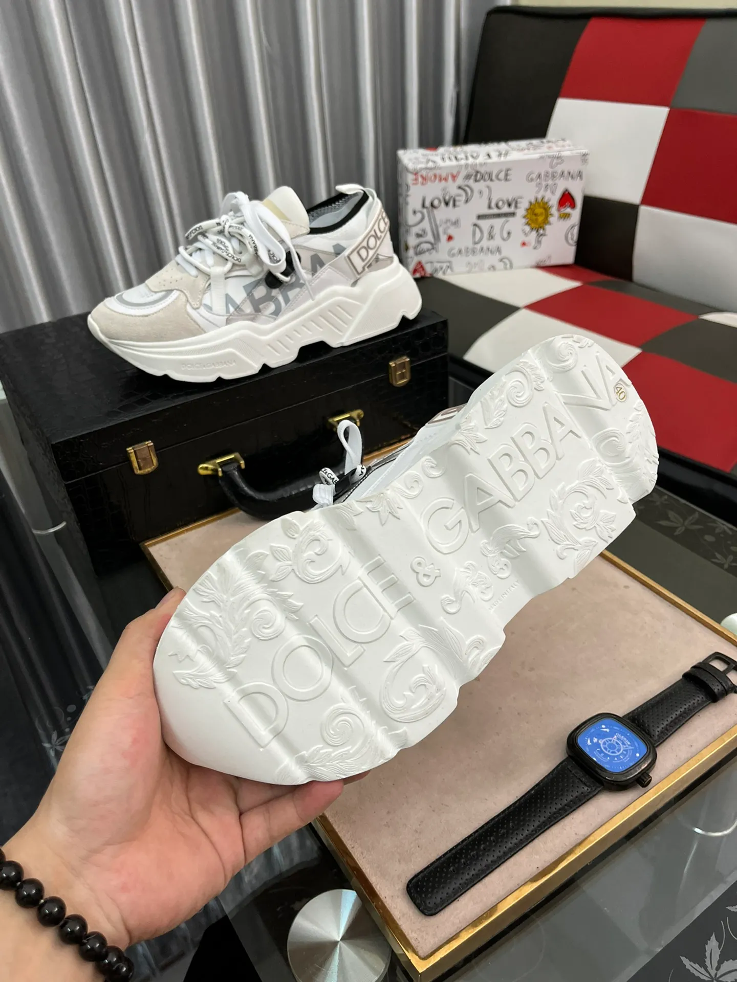Factory price 480⌚️⌚️DG high-end boutique men's casual sports shoes! Imported original cowhide, 5D printing decoration on the edge of the sole, imported original hardware, exquisite luxury, super A level! Compared with the genuine product at the counter, the version is no worse at all! Size: 38-44